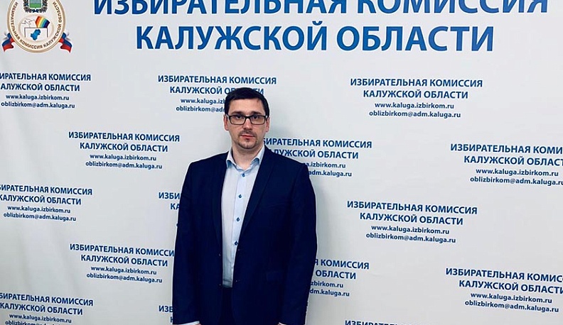 Муниципальный фильтр прошел еще один кандидат в губернаторы