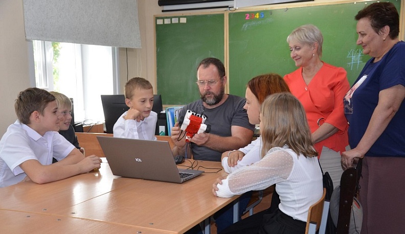 Новая «Точка Роста» открылась в Медынском районе