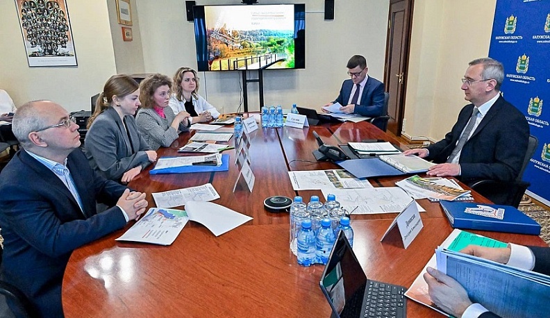 Владислав Шапша предварительно одобрил реализацию в Калуге ряда туристических проектов, теперь их рассмотрит экспертное сообщество 