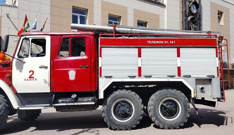 На окраине Калуги сгорела квартира 