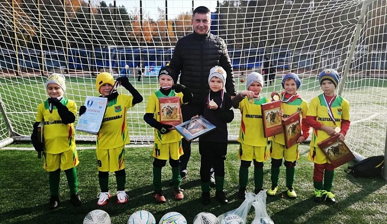 Малоярославецкие дошкольники приняли участие в областном футбольном фестивале