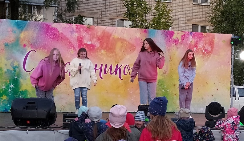 В День микрорайона «Тайфун» в Калуге открыли реконструированный сквер