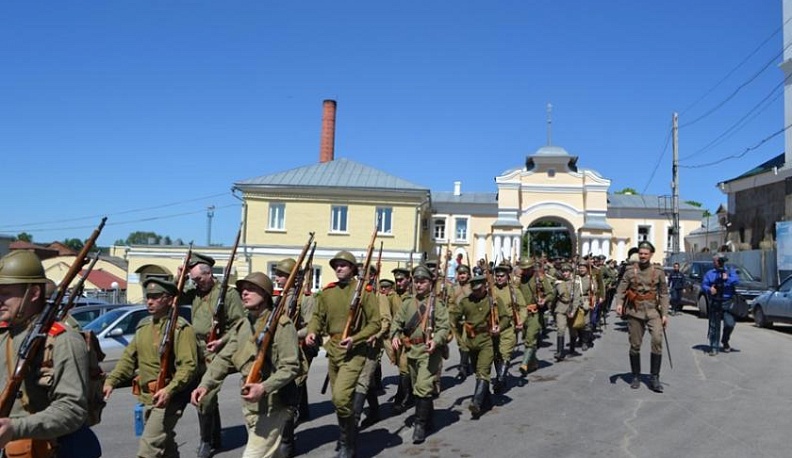 В Полотняном Заводе прошел военно-исторический фестиваль