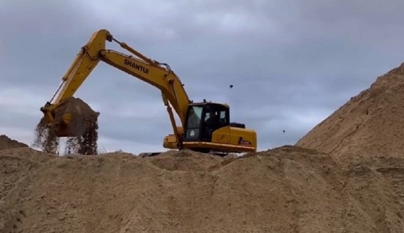 В Калуге заготовили 35 тысяч тонн песко-соляной смеси для обработки дорог