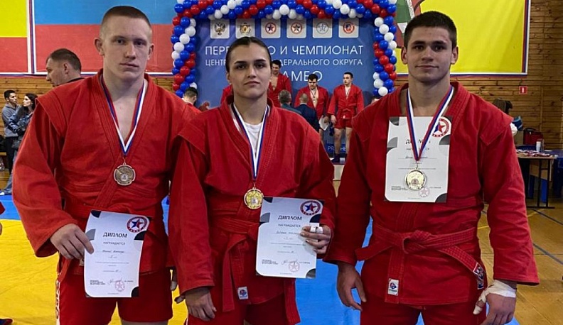 Калужские самбисты завоевали медали первенства и чемпионата ЦФО