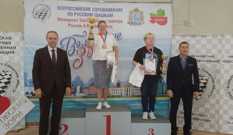 Калужанка завоевала три медали на Всероссийских соревнованиях по шашкам