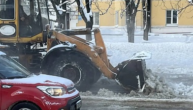 Движение транспорта на Московской улице в Калуге ограничено из-за аварии на водоканале