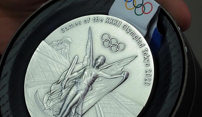 Владислав Шапша встретился с калужанами – участниками Олимпиады в Токио