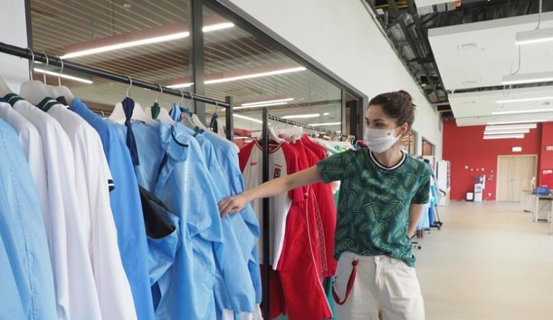 «Мануфактуры Боско» передали защитные костюмы Полотняно-заводскому дому-интернату