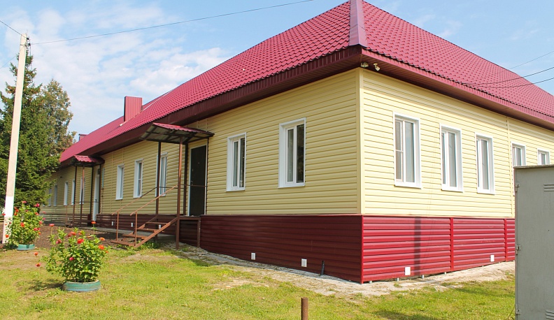 30 августа состоялось открытие обновлённого здания Жиздринской школы искусств