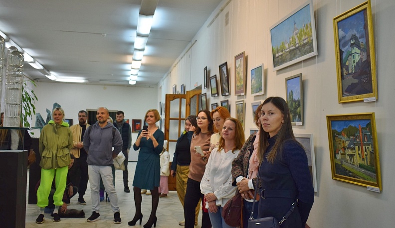 В Тарусе открылась выставка-конкурс «Строгановские пленэры»