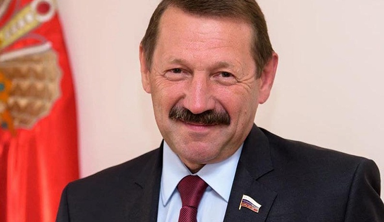 Владислав Шапша поздравил новых депутатов Госдумы с началом работы