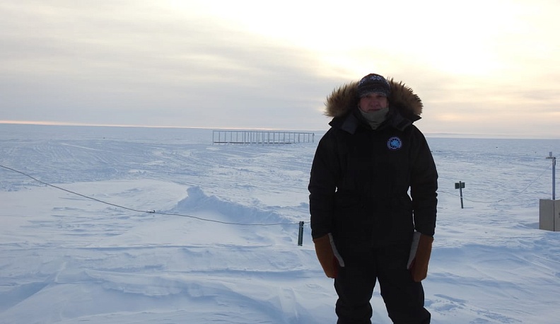 Полярник из Калужской области встретил первый восход после полярной ночи 