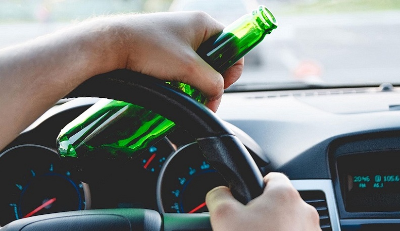 В Малоярославце многократно пойманный за пьянку водитель стал пешеходом