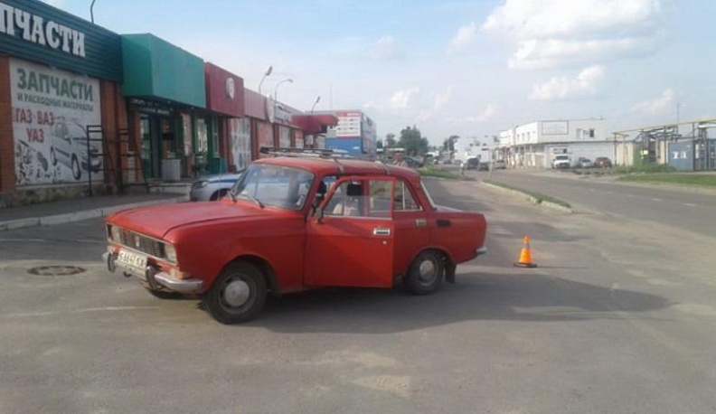   65-летняя пенсионерка попала под колеса «Москвича»