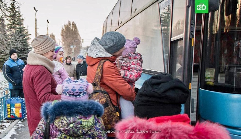 Калужская область отправит гуманитарную помощь эвакуированным в Ростов гражданам из ЛНР и ДНР
