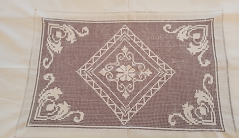 В Музее изобразительных искусств открылась выставка «Калужская городская вышивка» 