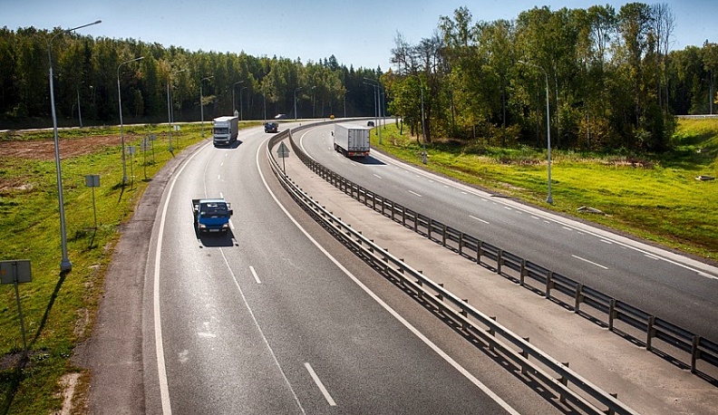 В Калужской области на трассах провели более 2500 испытаний качества