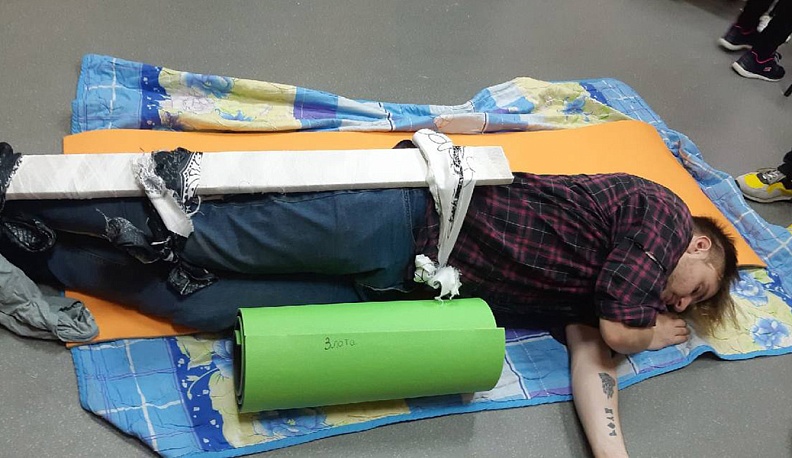 На врача надейся,  а сам не плошай