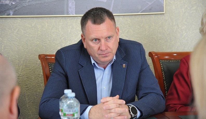 В Обнинске обсудили реализацию закона о запрете работы «наливаек» у жилых домов