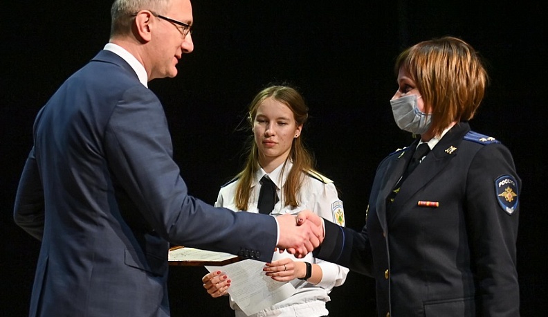 Юристов Калуги поздравили с профессиональным праздником