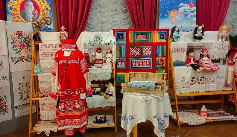 Обнинский ансамбль «Друженька» отметил 30-летие концертом и выставкой