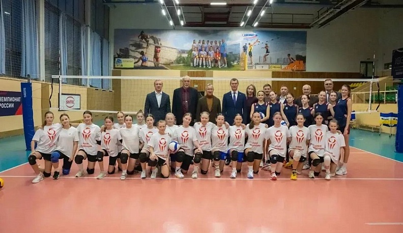 Владислав Шапша посмотрел представление гимнастов в спортшколе Обнинска