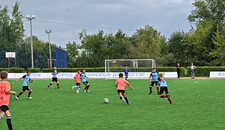 В Калужской области доля населения, регулярно занимающегося физкультурой и спортом, составила 58,5 процента