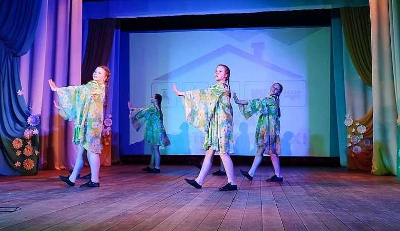 Людиновцы отметили труд работников ЖКХ и бытового обслуживания населения