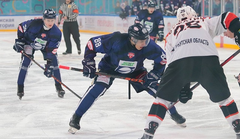 Хоккейный клуб «Калуга» проиграл ангарской команде