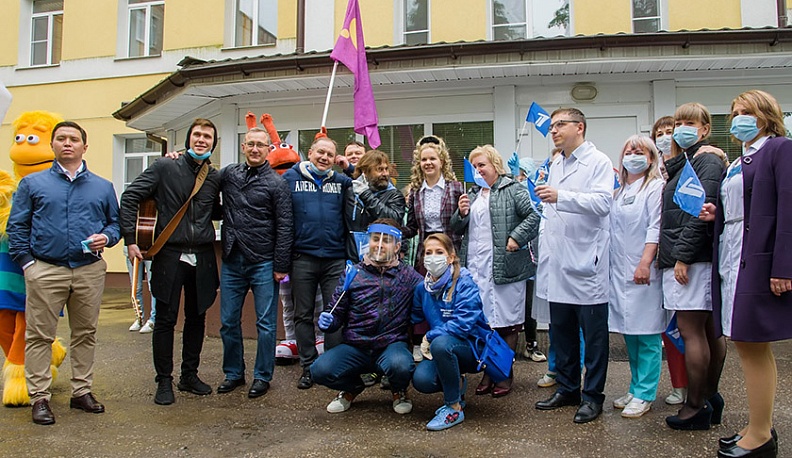 Первый канал провел в Калуге благотворительную акцию