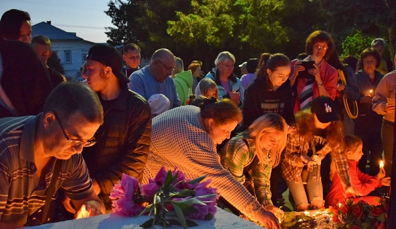 Таруса зажгла «Свечу памяти»