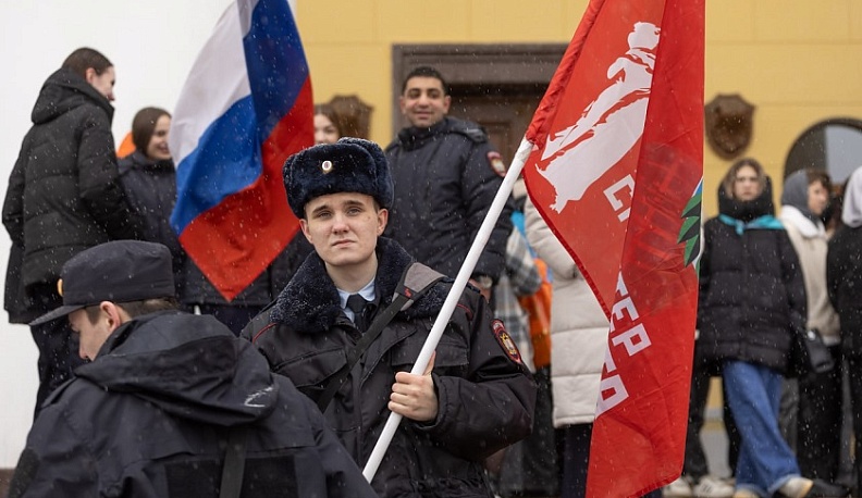 В Калуге отметили годовщину воссоединения Крыма с Россией