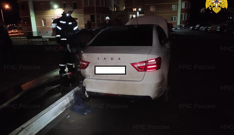 В Калуге на Правобережье подожгли автомобиль