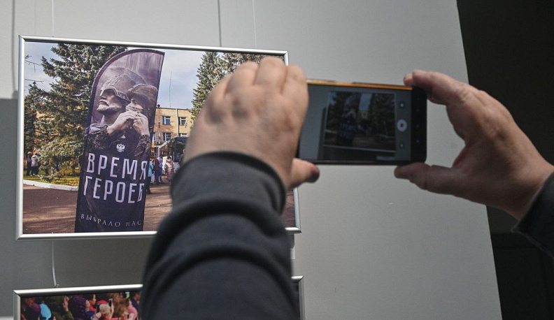В Калуге открылась выставка «Время Героев» 