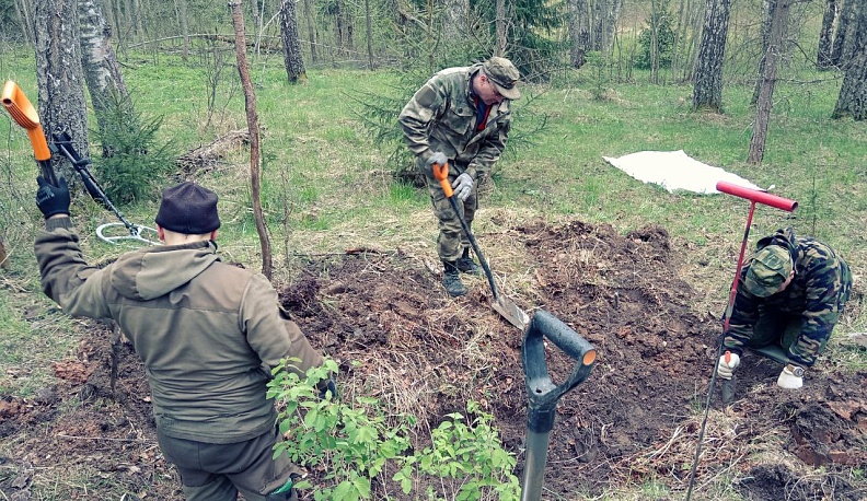 Останки красноармейца с медальоном найдены в Калужской области