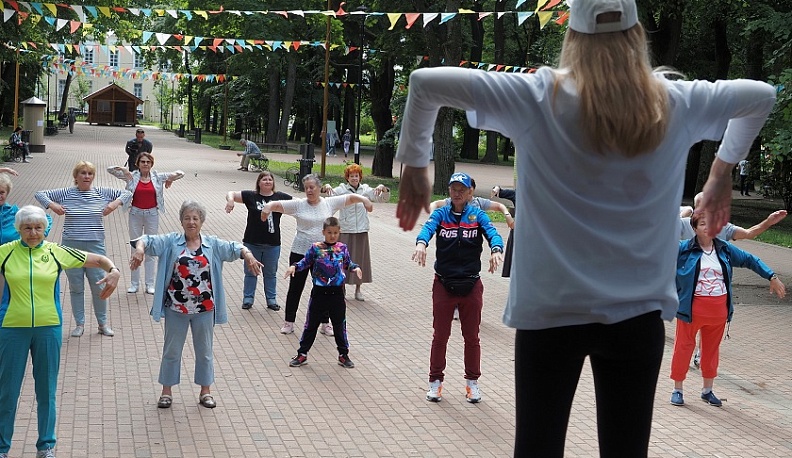 Калужский областной физдиспансер пригласил калужан на занятия лечебной физкультурой
