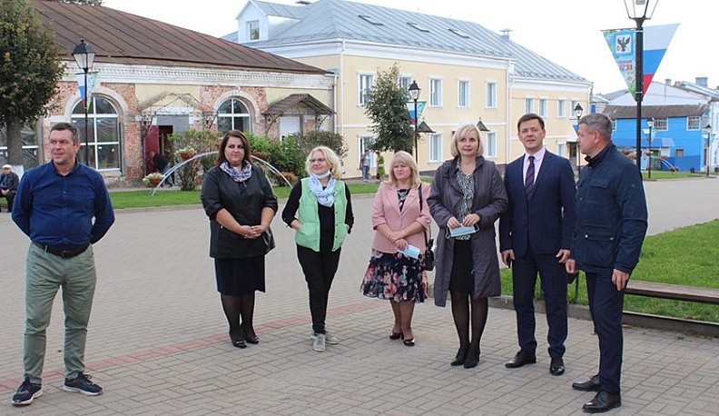 В Мосальске открыли обновленную детскую школу искусств