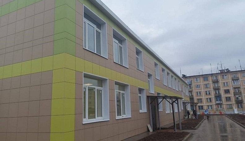 Строительство детского сада завершается в военном городке под Боровском