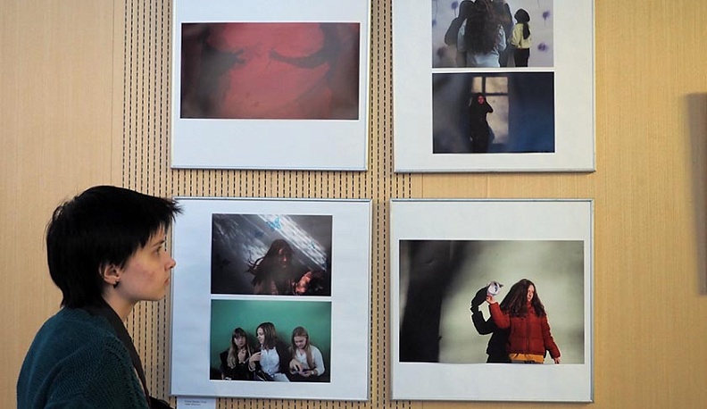 В калужском ИКЦ открылась фотовыставка «20/21»