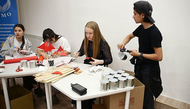 В Людинове прошел первый межрегиональный волонтерский форум "Вместе мы- сила"