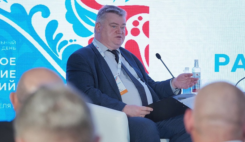 В Калуге обсудили влияние трудовой миграции на развитие муниципальных образований