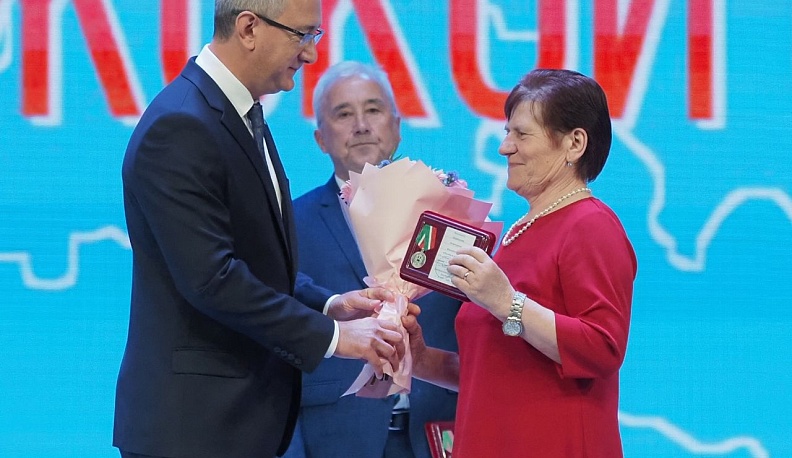 Калужских работников АПК поздравили накануне их профессионального праздника