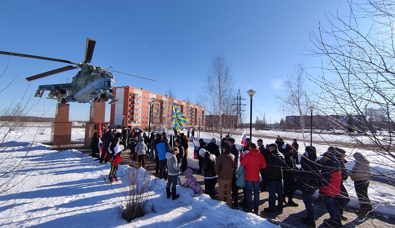 В Бабынинском районе прошёл автопробег в поддержку спецоперации на Украине