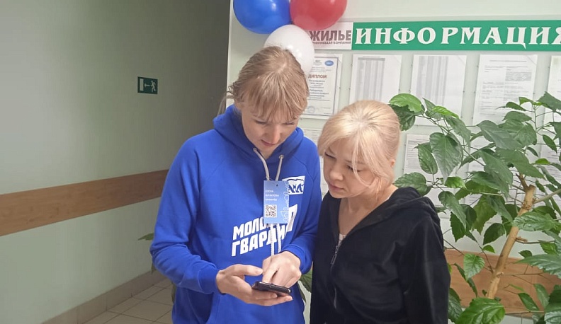 Голосовать за объекты благоустройства людиновцам помогают волонтёры