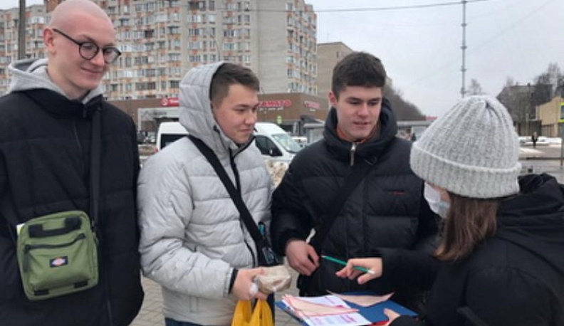 На улицах Обнинска прошла Всероссийская акция памяти «Блокадный хлеб»