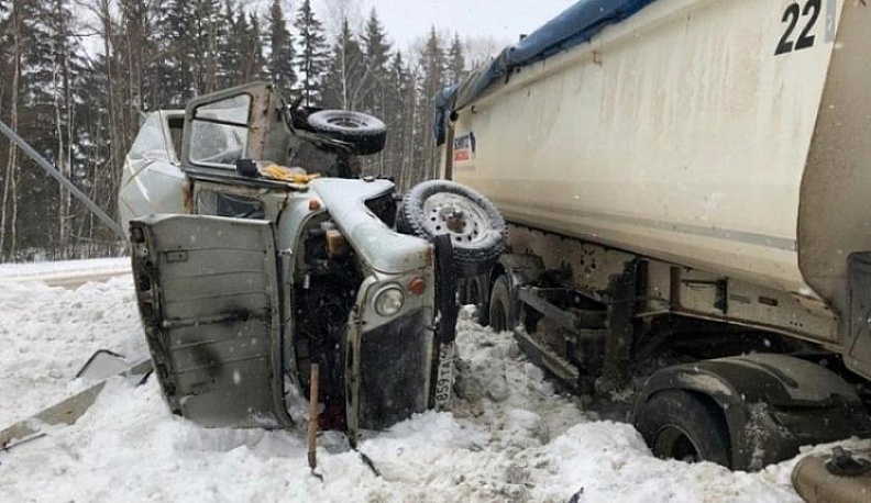В Калужской области будут судить водителя автопоезда за смертельное ДТП