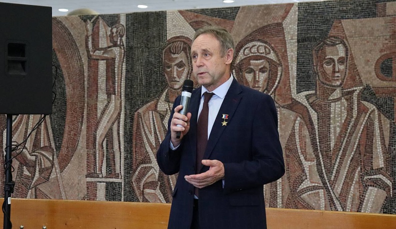 В преддверии Дня космонавтики в Калуге организовали пятичасовой поход 