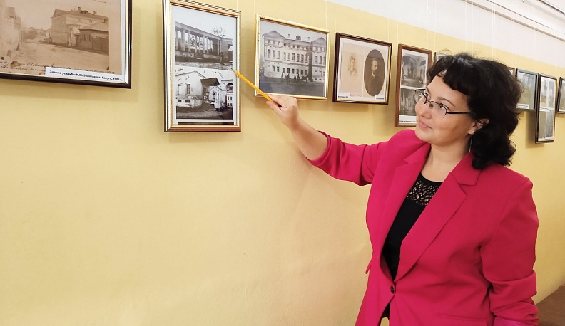 В Калуге открылась фотовыставка, посвященная усадьбе Золотарёвых