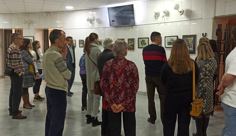 В Жуковском районе открылась весенняя выставка